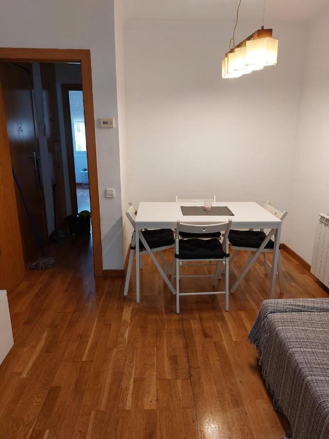 Apartamento Tranquilo Cerca De La Sagrada Familia Barcelona Luaran gambar